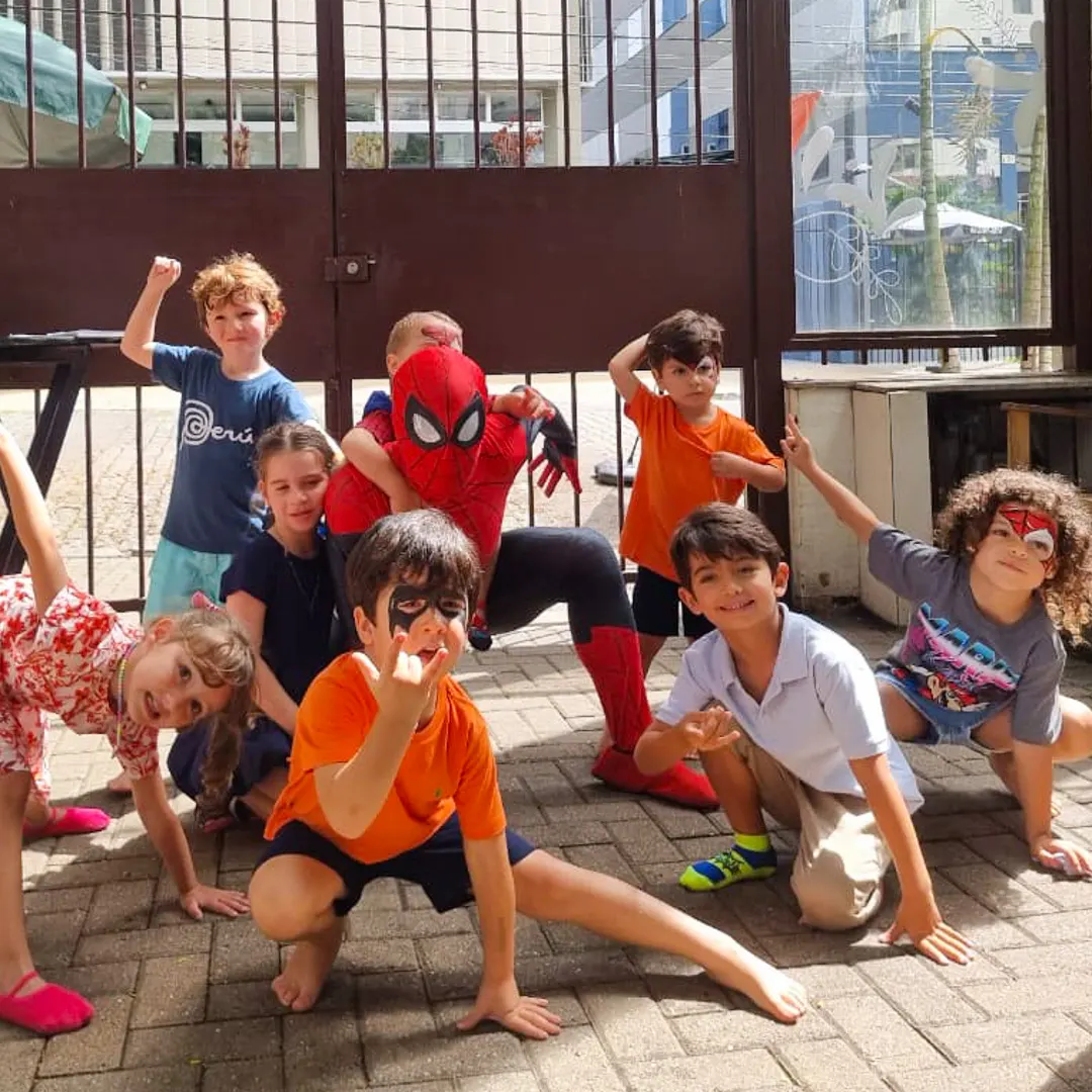 Alegria garantida ao Contratar Personagens Vivos para Festa Infantil em Hortolândia do evento