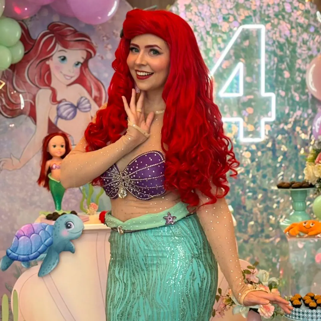 Atores com figurinos de princesas para contratar personagens vivos em ABC Paulista Atores com figurinos de princesas para contratar personagens vivos em ABC Paulista
