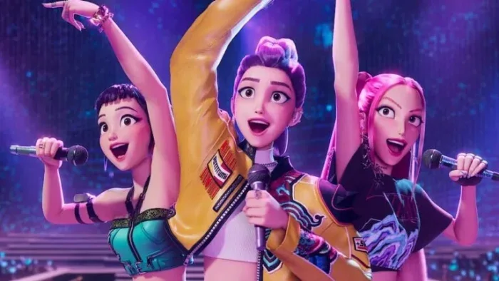 Atores da Portal Personagens Vivos como Guerreiras do K-Pop em show ao vivo para eventos
