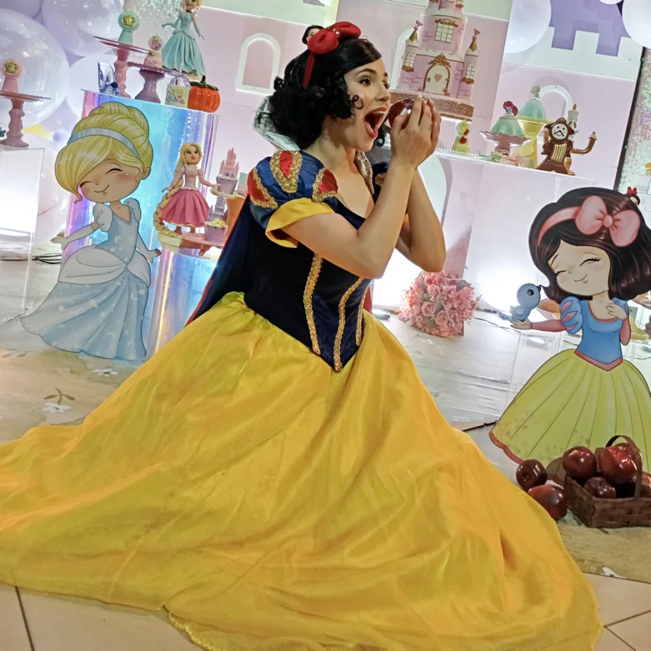 Atração temática da Branca de Neve para festas infantis e eventos em São Paulo