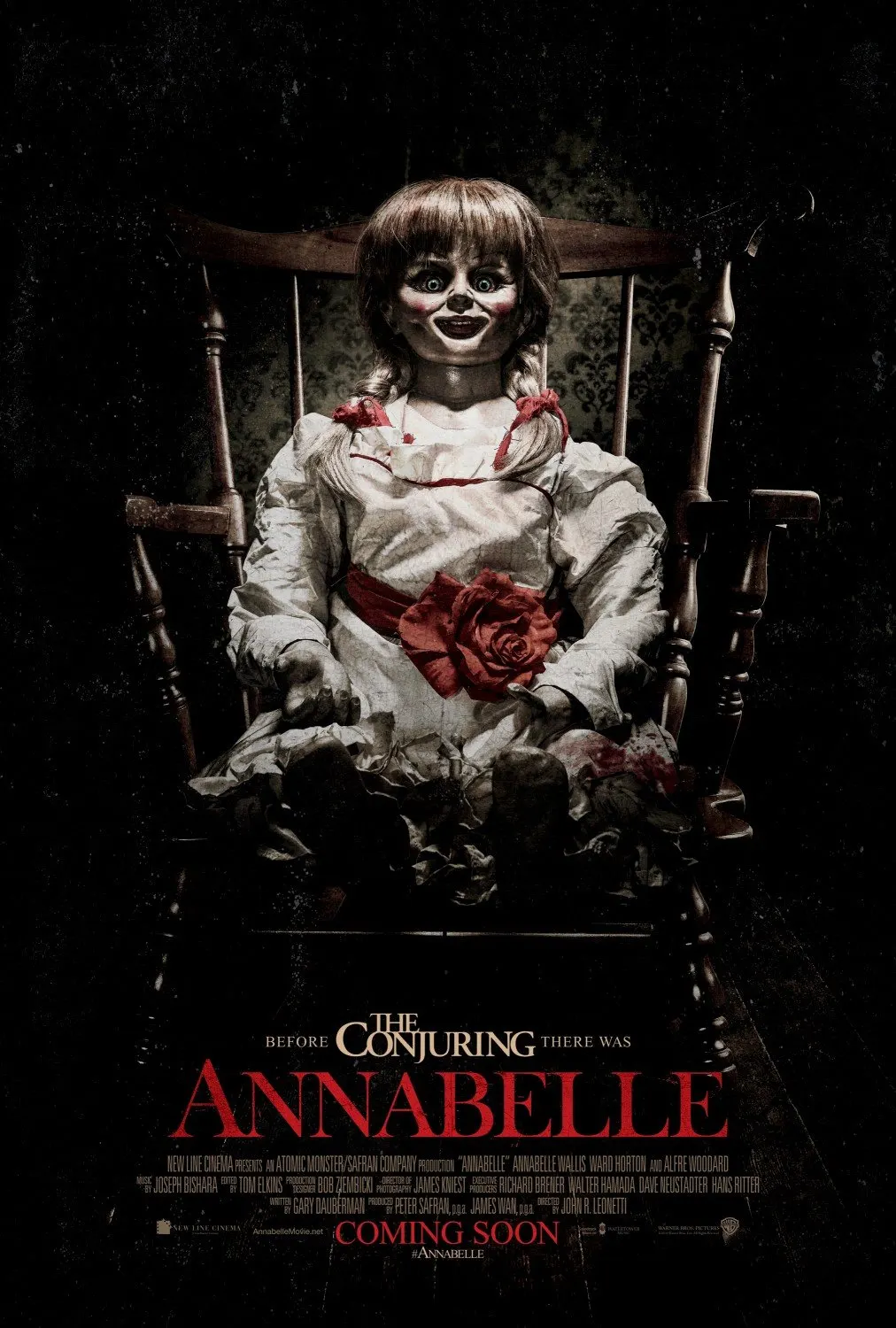 Caracterização idêntica de Anabelle Personagem Vivo para festas temáticas em SP Caracterização idêntica de Anabelle Personagem Vivo para festas temáticas em SP