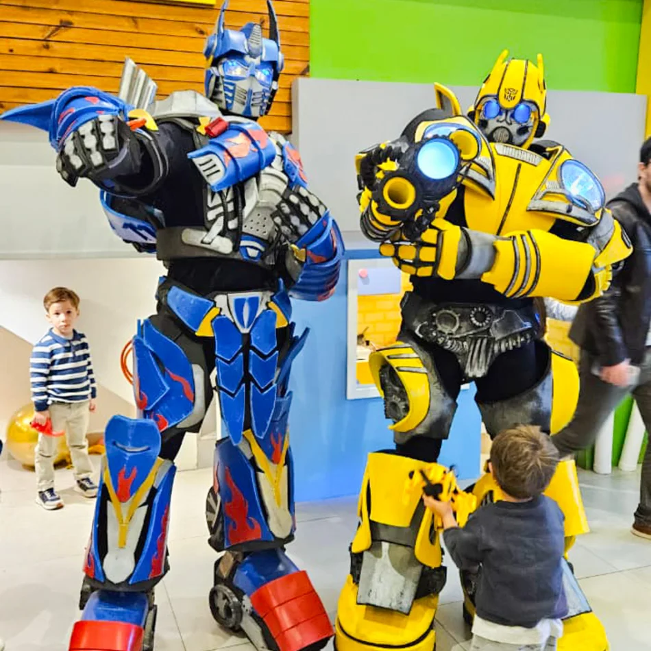Detalhes do robo da franquia Transformers para contratacao de personagens vivos em SP Detalhes do robo da franquia Transformers para contratacao de personagens vivos em SP