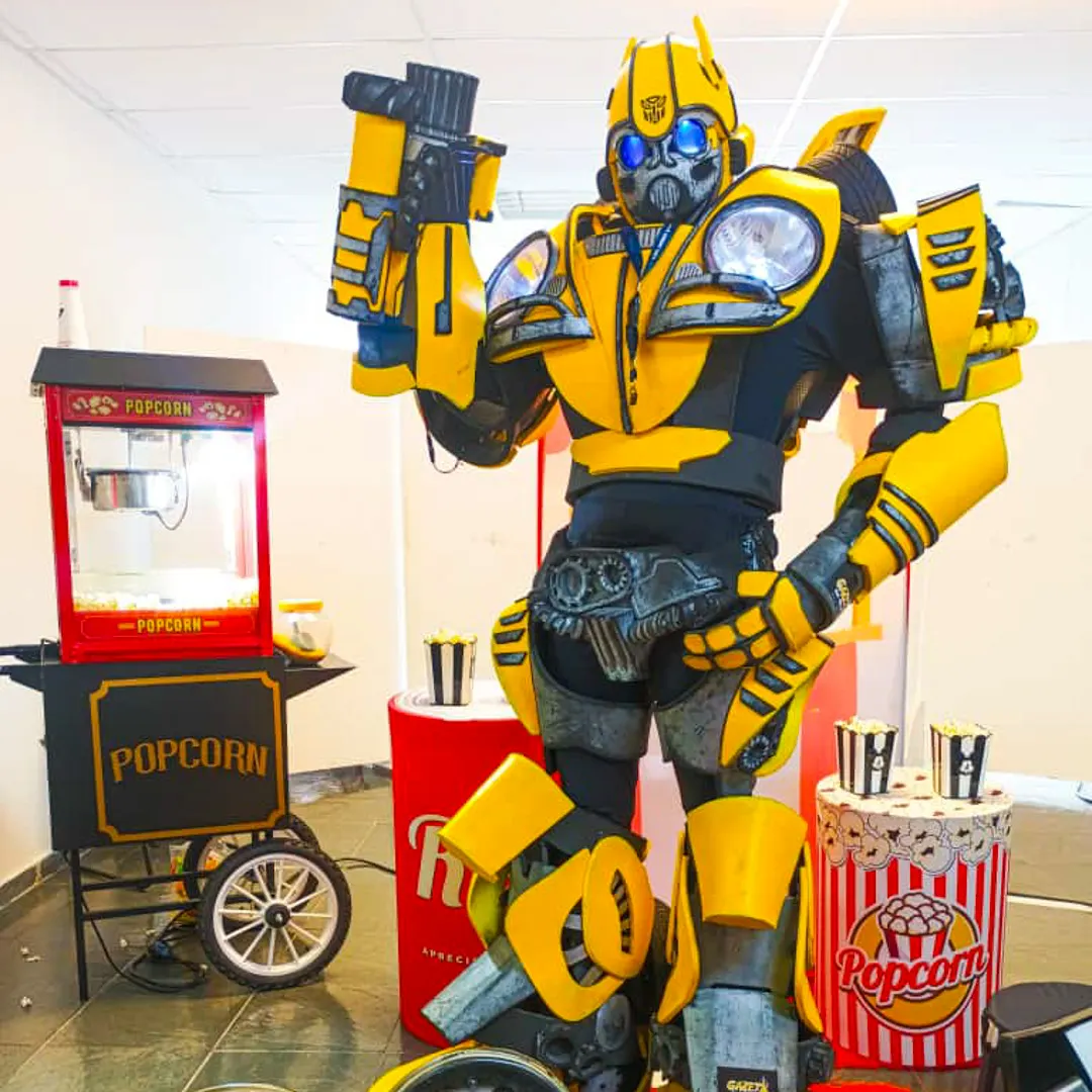 Equipe de atores caracterizados para eventos e festas em São Caetano no ABC