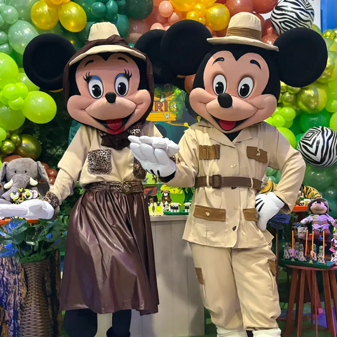 Personagens Vivos realizando show infantil em buffet no Jardim São Caetano Personagens Vivos realizando show infantil em buffet no Jardim São Caetano