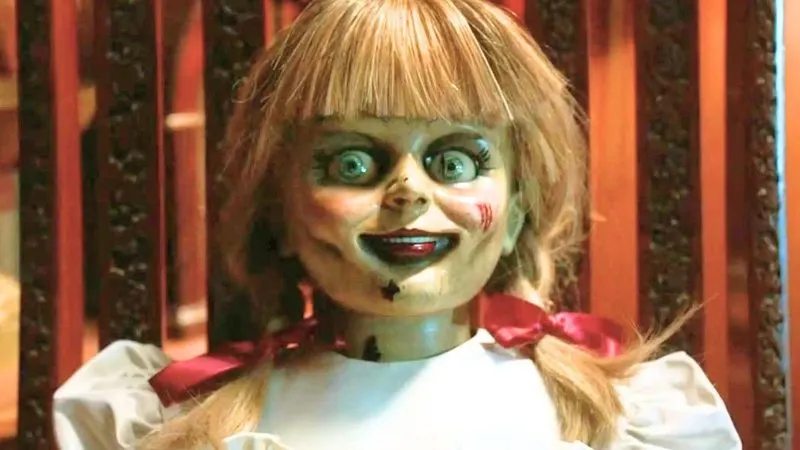Produção cênica de Anabelle Personagem Vivo do Portal Personagens Vivos em São Paulo