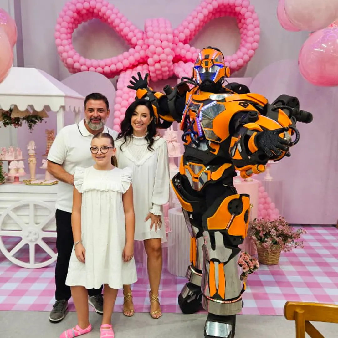 Qualidade total de personagens vivos para festa infantil em Itu Qualidade total de personagens vivos para festa infantil em Itu