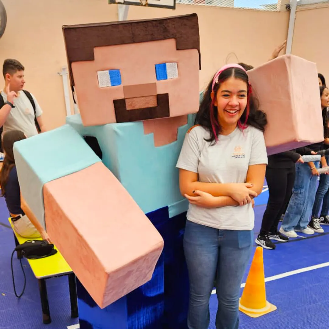 Show de personagens vivos temáticos em evento infantil na cidade de Vinhedo