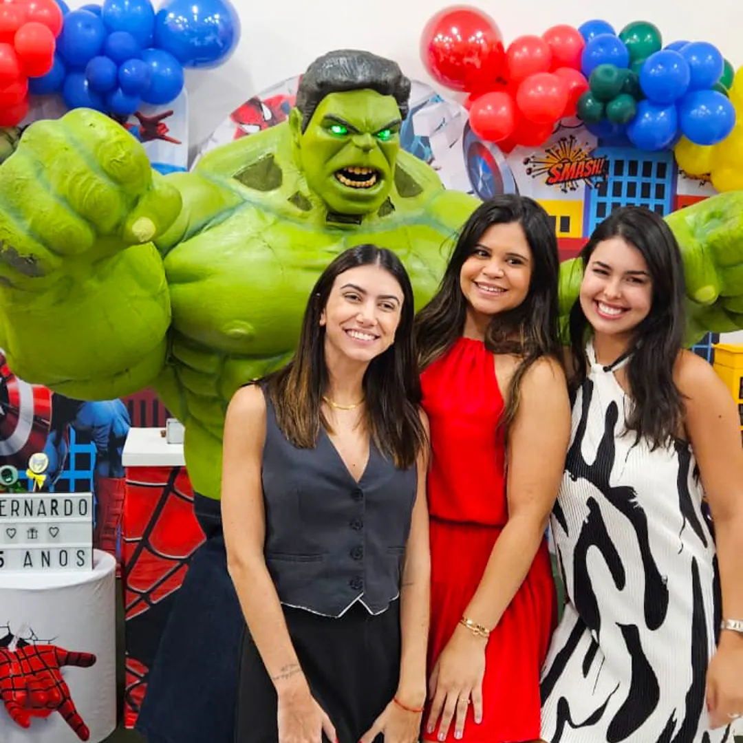 Show interativo com personagens vivos para festa infantil em Rio Claro