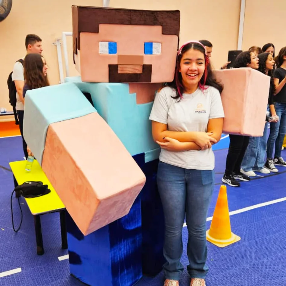Show temático ao contratar Minecraft personagens vivos para aniversário em São Paulo